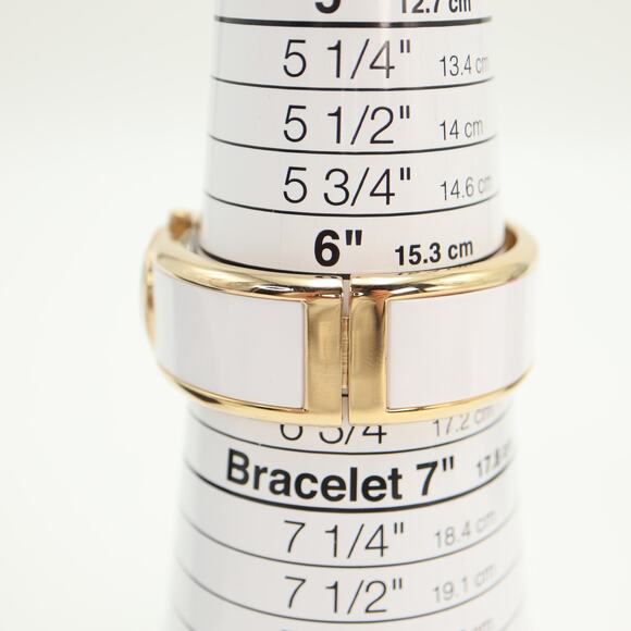 Caravelle New York White Gold Tone 20mm Petite Watch Cuff Working New in Box - Picture 5 of 9